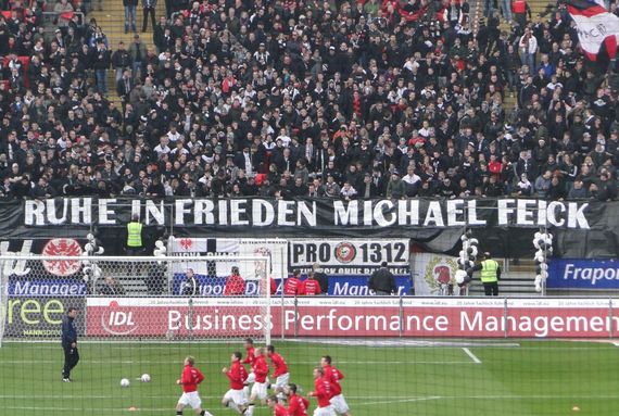 Eintracht Frankfurt vs 1. FC Kaiserslautern (0-0) (15)