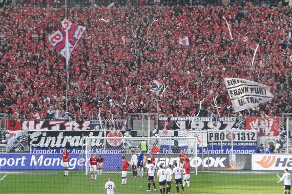 Eintracht Frankfurt vs 1. FC Kaiserslautern (0-0) (27)