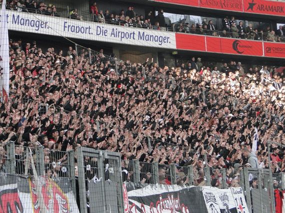 Eintracht Frankfurt vs 1. FC Kaiserslautern (0-0) (28)