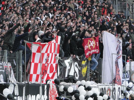 Eintracht Frankfurt vs 1. FC Kaiserslautern (0-0) (31)