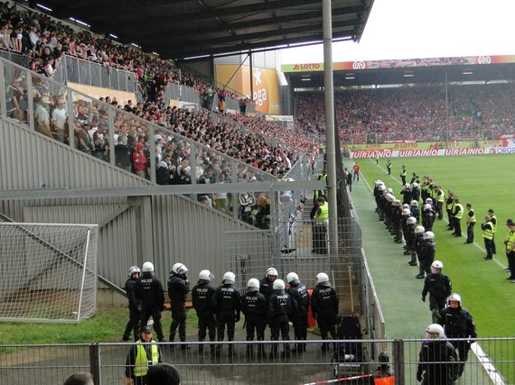 1. FSV Mainz 05 vs Eintracht Frankfurt (3-0) (20)