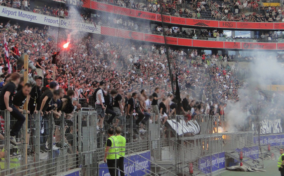 Eintracht Frankfurt vs 1. FC Köln (0-2) (12)