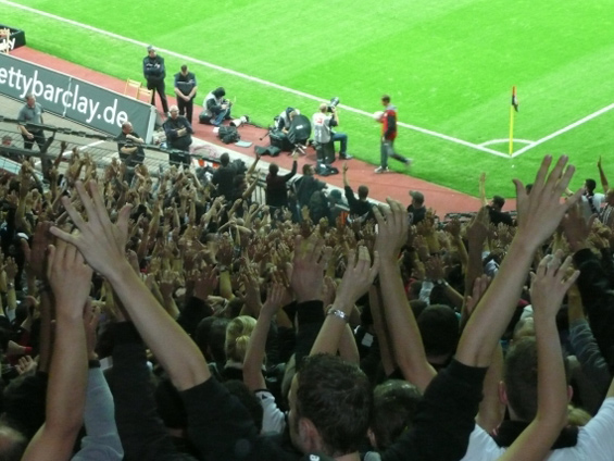 Bayer 04 Leverkusen vs Eintracht Frankfurt (2-1) (9)
