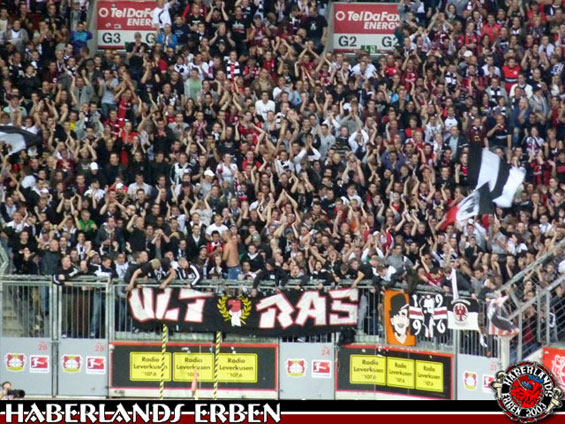 Bayer 04 Leverkusen vs Eintracht Frankfurt (2-1) (16)
