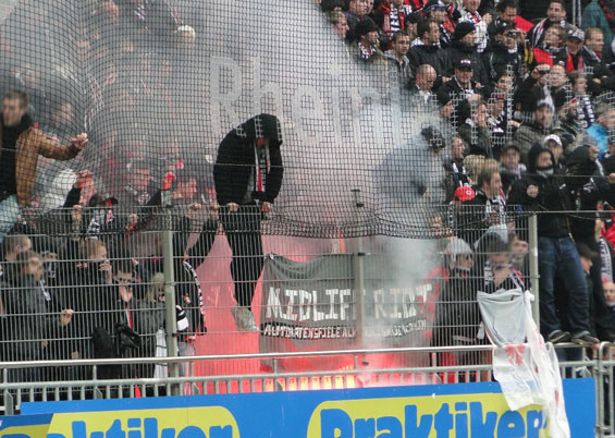1. FC Kaiserslautern vs Eintracht Frankfurt (0-3) (24)