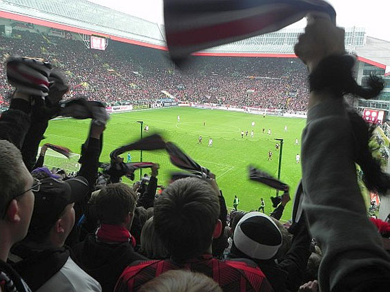 1. FC Kaiserslautern vs Eintracht Frankfurt (0-3) (29)