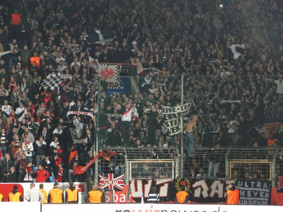VfL Bochum vs Eintracht Frankfurt (0-2) (6)