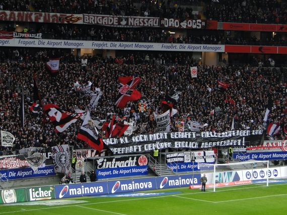 Eintracht Frankfurt vs Karlsruher SC (2-0) (5)