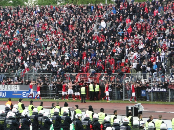 Karlsruher SC vs Eintracht Frankfurt (1-0) (18)