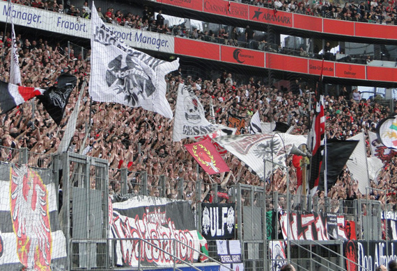 Eintracht Frankfurt vs SC Paderborn 07 (0-0) (10)