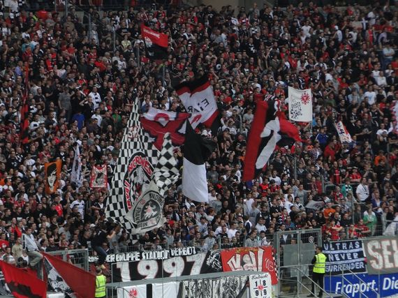 Eintracht Frankfurt vs FC Hansa Rostock (4-1) (2)