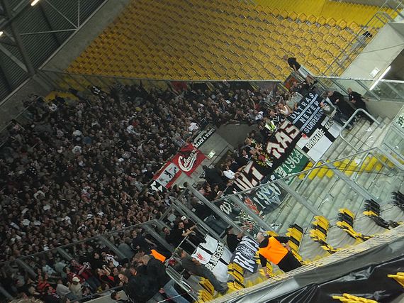 Dynamo Dresden vs Eintracht Frankfurt (1-4) (4)