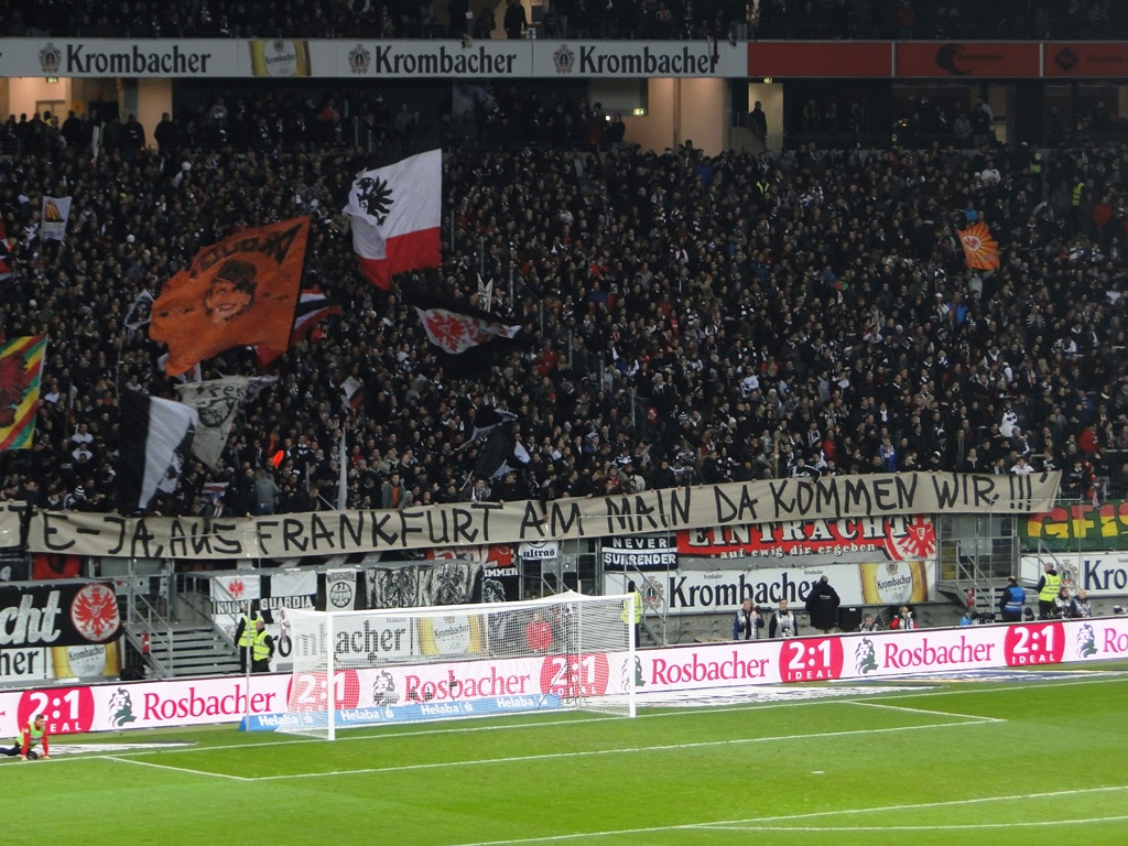 Eintracht Frankfurt vs FC Augsburg (4-2) (5)