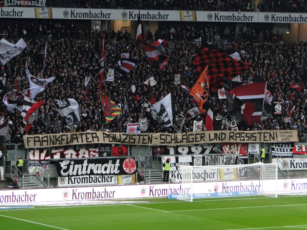 Eintracht Frankfurt vs FC Augsburg (4-2) (11)