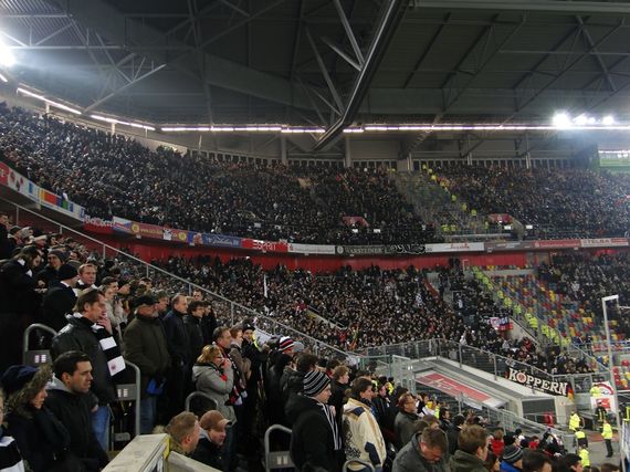 Fortuna Düsseldorf vs Eintracht Frankfurt (4-0) (9)