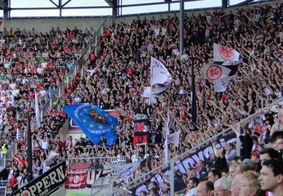 FC Augsburg vs Eintracht Frankfurt (2-0) (8)