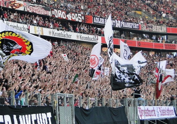 Eintracht Frankfurt vs Hamburger SV (3-2) (8)