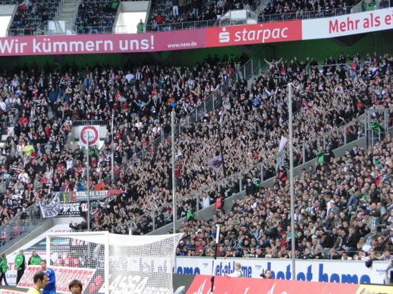 Borussia Mönchengladbach vs Eintracht Frankfurt (2-0) (6)