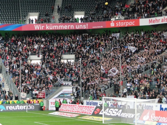 Borussia Mönchengladbach vs Eintracht Frankfurt (2-0) (13)