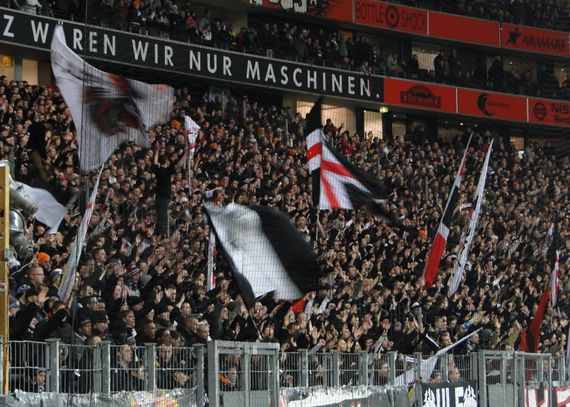 Eintracht Frankfurt vs FC Schalke 04 (3-3) (2)