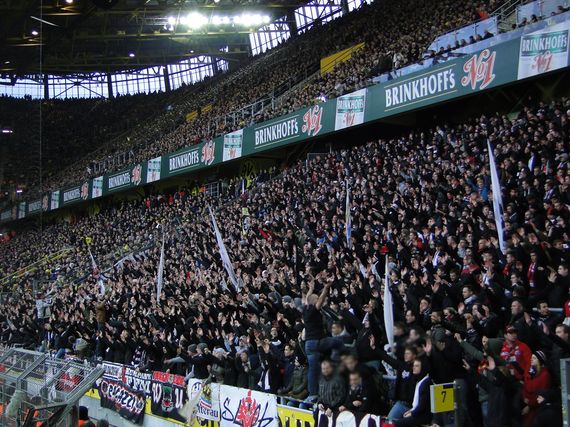 Borussia Dortmund vs Eintracht Frankfurt (4-0) (9)