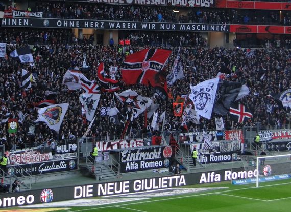Eintracht Frankfurt vs VfB Stuttgart (2-1) (3)
