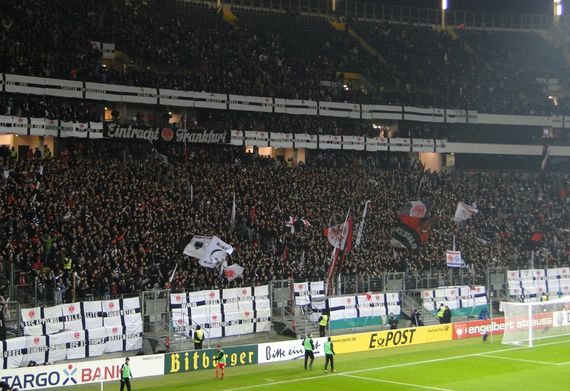 Eintracht Frankfurt vs SV Sandhausen (4-2) (2)