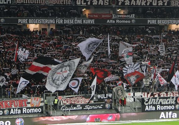 Eintracht Frankfurt vs Hertha BSC (4-4) (2)