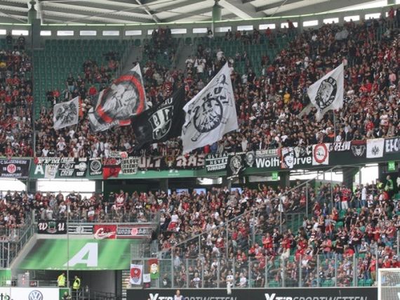VfL Wolfsburg vs Eintracht Frankfurt (2-2) (2)