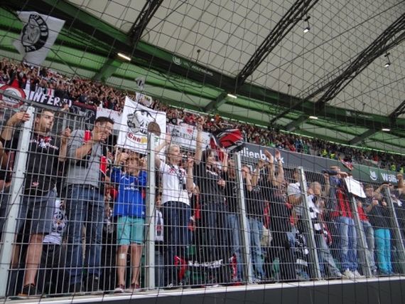 VfL Wolfsburg vs Eintracht Frankfurt (2-2) (5)