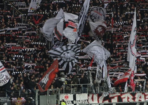Eintracht Frankfurt vs Hamburger SV (2-1) (1)