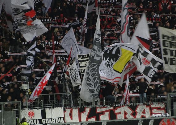 Eintracht Frankfurt vs Hamburger SV (2-1) (4)