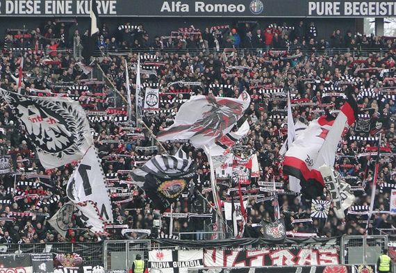 Eintracht Frankfurt vs SC Paderborn (4-0) (2)