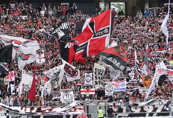 Eintracht Frankfurt vs FC Augsburg (0-1) (2)