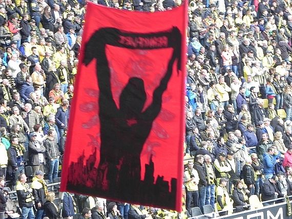 Borussia Dortmund vs Eintracht Frankfurt (2-0) (3)