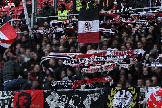 1. FSV Mainz 05 vs Eintracht Frankfurt (2-1) (1)