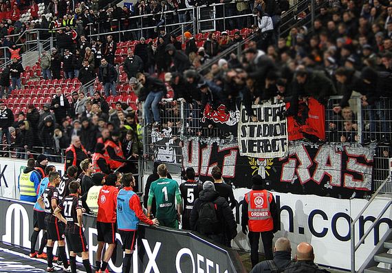 1. FSV Mainz 05 vs Eintracht Frankfurt (2-1) (10)