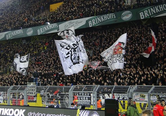 Borussia Dortmund vs Eintracht Frankfurt (4-1) (2)