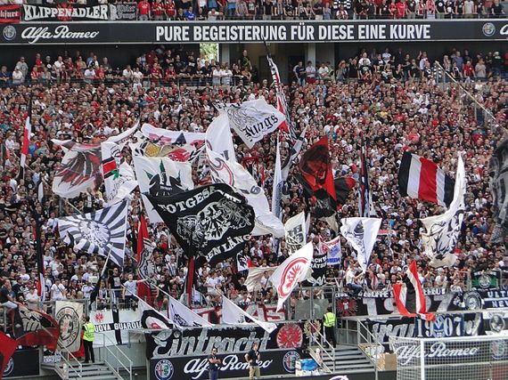 Eintracht Frankfurt vs FC Augsburg (1-1) (5)