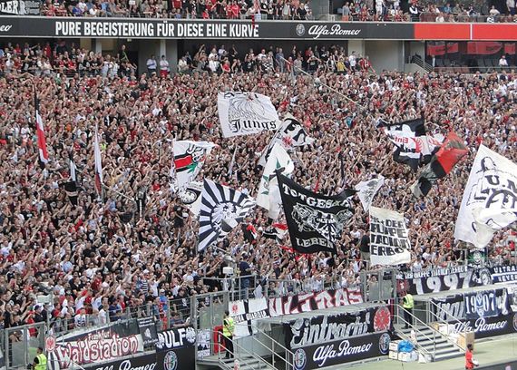 Eintracht Frankfurt vs FC Augsburg (1-1) (6)