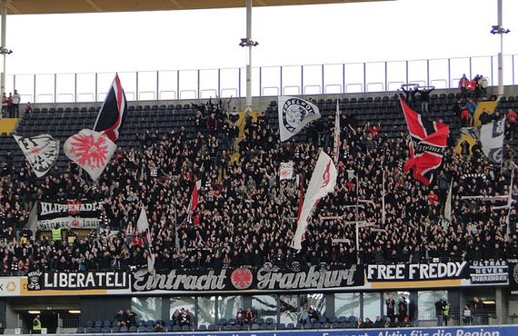 Eintracht Frankfurt vs VfB Stuttgart (2-4) (1)