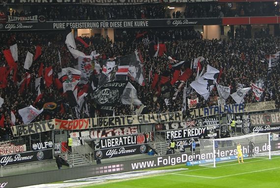 Eintracht Frankfurt vs Hamburger SV (0-0) (9)