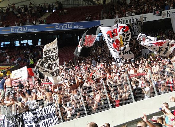 VfB Stuttgart vs Eintracht Frankfurt (1-4) (19)