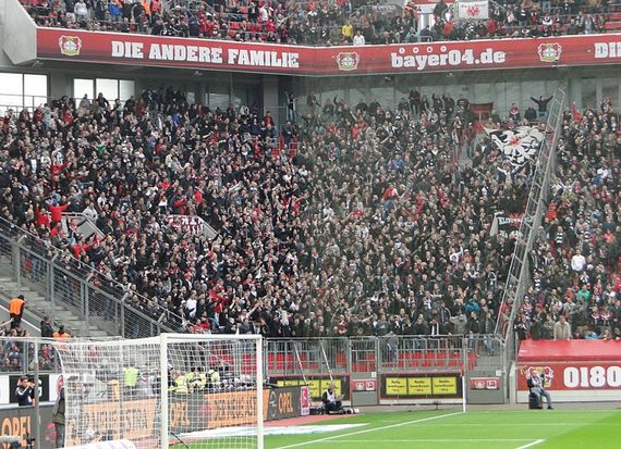Bayer 04 Leverkusen vs Eintracht Frankfurt (3-0) (1)