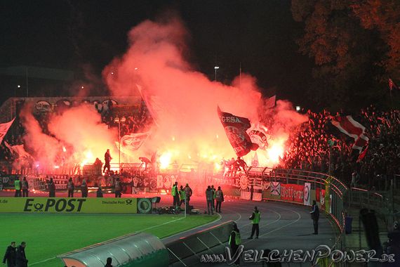 FC Erzgebirge Aue vs Eintracht Frankfurt (1-0) (10)