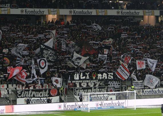 Eintracht Frankfurt vs 1. FSV Mainz 05 (3-0) (2)