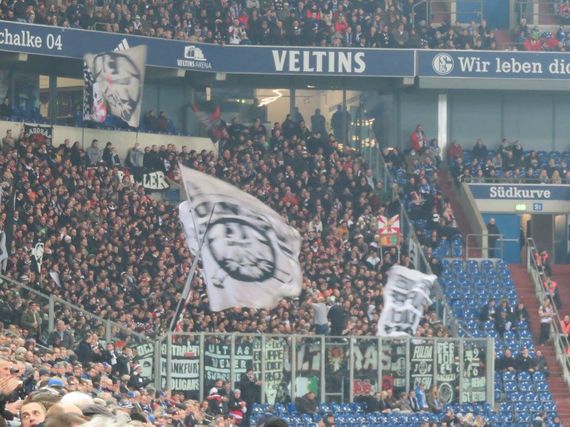 FC Schalke 04 vs Eintracht Frankfurt (0-1) (1)