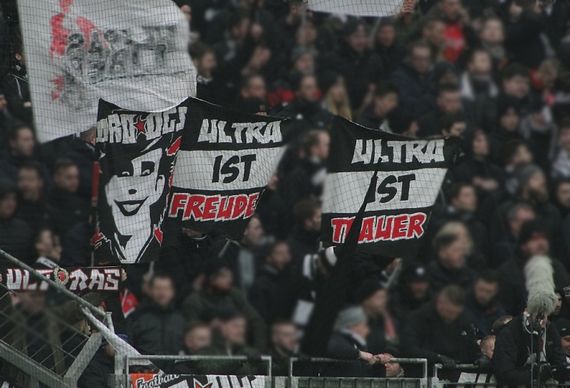 Bayer 04 Leverkusen vs Eintracht Frankfurt (3-0) (3)