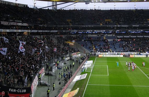 Eintracht Frankfurt vs SC Freiburg (1-2) (1)