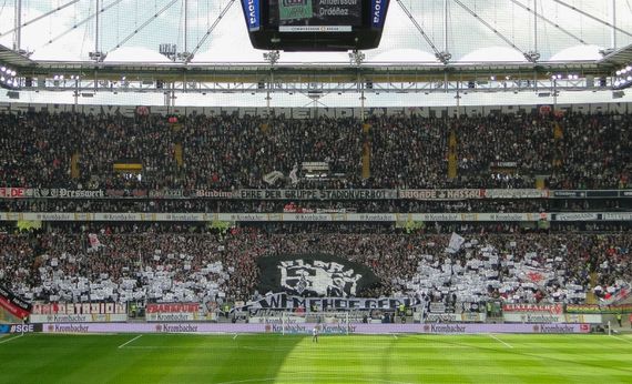 Eintracht Frankfurt vs FC Augsburg (3-1) (7)
